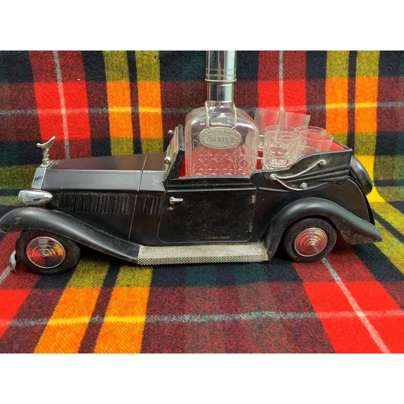 "Rolls Royce Landau c1950s Gin/ Scotch Tantalus"